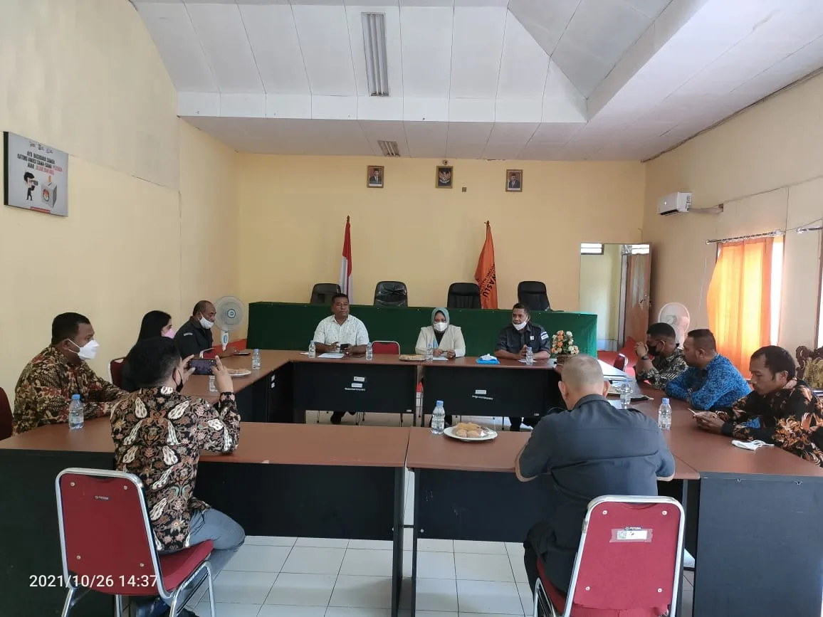 RAPAT KORDINASI BAWASU PROVINSI MALUKU DENGAN KPID MALUKU
