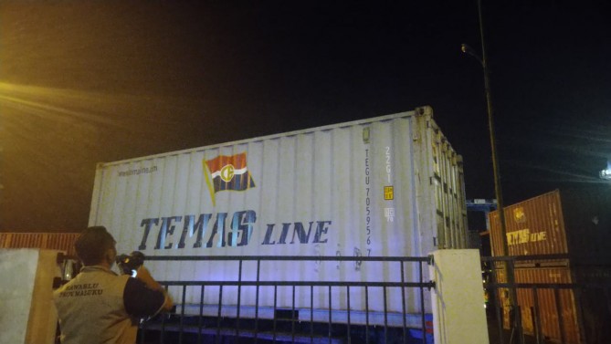 3 Kontener SUSU DPD dan Presiden tiba di Pelabuhan Yoe Soedarso Ambon