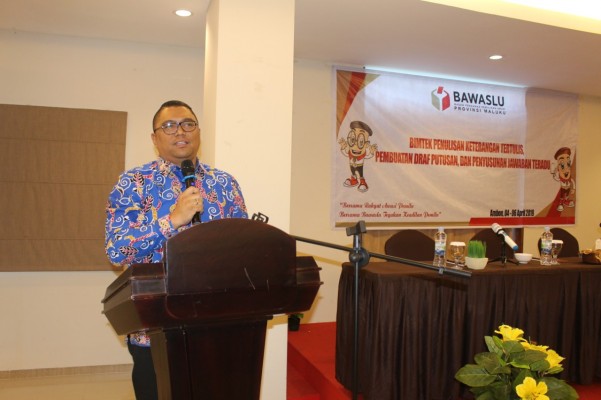 Bawaslu Maluku Gelar Bimbingan Teknis Penulisan Keterangan Tertulis dan Pembuatan Draf Putusan serta Penyusunan Jawaban Teradu bagi Bawaslu Kabupaten/Kota