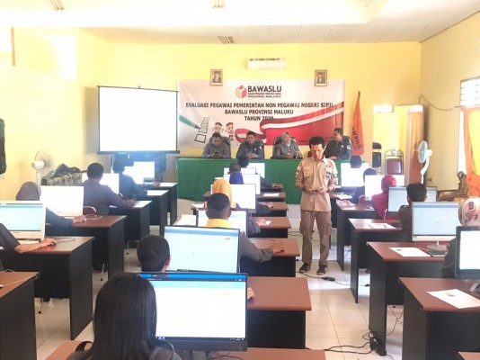 BAWASLU MALUKU LAKSANAKAN EVALUASI BAGI PPNPNS