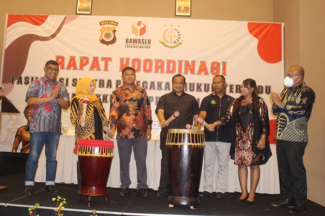 Rakor Sentra Gakkumdu Bawaslu Se Maluku, Sinergitas Dalam Penegakan Hukum Pemilu