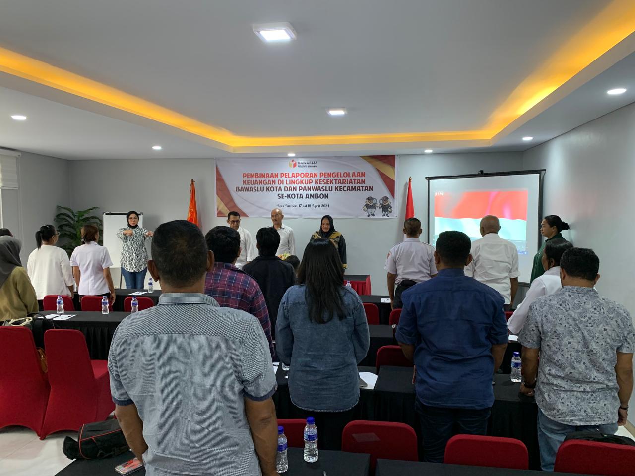 Gelar giat Pembinaan Pelaporan Pengelolaan keuangan, Bawaslu Evaluasi Panwascam se Kota Ambon