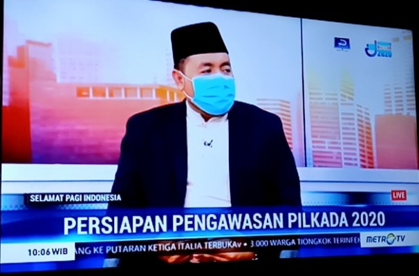 Wawancara Exklusif bersama Anggota Bawaslu/Kordiv Pengawasan dan Sosialisasi (Mochammad Afifuddin, S.Th.I.,M.Si) 
dengan Topik Persiapan Pengawasan Pilkada 2020.