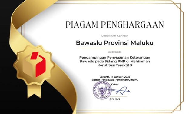 Bawaslu Maluku Raih Penghargaan Pendampingan Penyusunan Keterangan Sidang PHP di MK