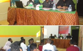 Pengawasan DPT Pilkada 2020, Bawaslu SBT Gelar Rapat Peningkatan Kapasitas bagi Panwaslu Kecamatan.