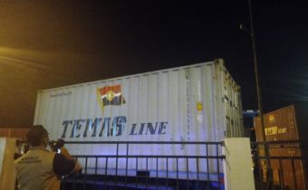 3 Kontener SUSU DPD dan Presiden tiba di Pelabuhan Yoe Soedarso Ambon