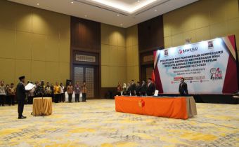 Dua Anggota Bawaslu Provinsi Maluku Dilantik, Bagja Minta Pedomani UU Pemilu