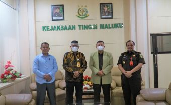 Bahas Pembentukan Sentra Gakkumdu, Bawaslu Maluku Silaturahmi ke Kejaksaan Tinggi
