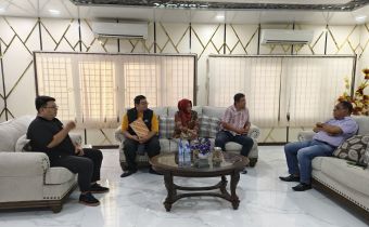 KAWAL PEMILIH PEMULA, BAWASLU MALUKU SAMBANGI DINAS PDK BICARAKAN KERJASAMA