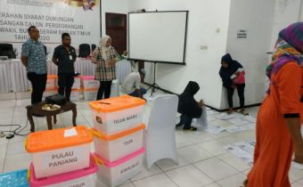 AWASI TAHAPAN PENCALONAN PERSEORANGAN, BAWASLU MALUKU LAKUKAN SUPERVISI.
