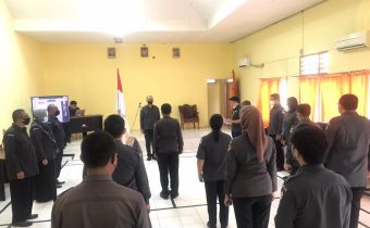 Bawaslu Maluku Gelar Apel Pagi Dengan Penerapan Prokes