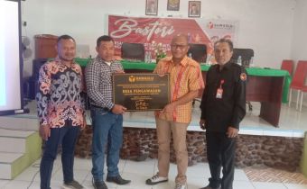 Bastori Pemilu di Desa Farmite, Thomas Minta Warga Gunakan Hak Pilih Tanpa Tekanan