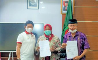 Pinjam Pakai Gedung, Bawaslu Maluku dan Dinas Koperasi UMKM Tandatangani Nota Kesepakatan