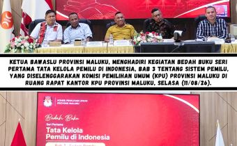 Ketua Bawaslu Provinsi Maluku, Subair menghadiri kegiatan Bedah Buku Seri Pertama Tata Kelola Pemilu di Indonesia, Bab 3 tentang Sistem Pemilu, yang diselenggarakan Komisi Pemilihan Umum (KPU) Provinsi Maluku di Ruang Rapat Kantor KPU Provinsi Maluku, Selasa (11/08/26). 